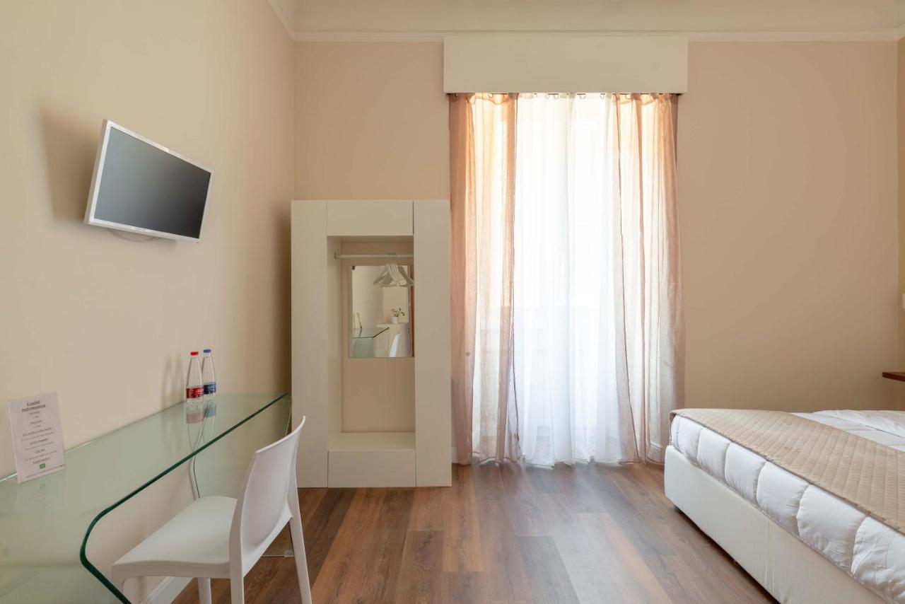 Clavdia Flat Hotel Rome Bagian luar foto